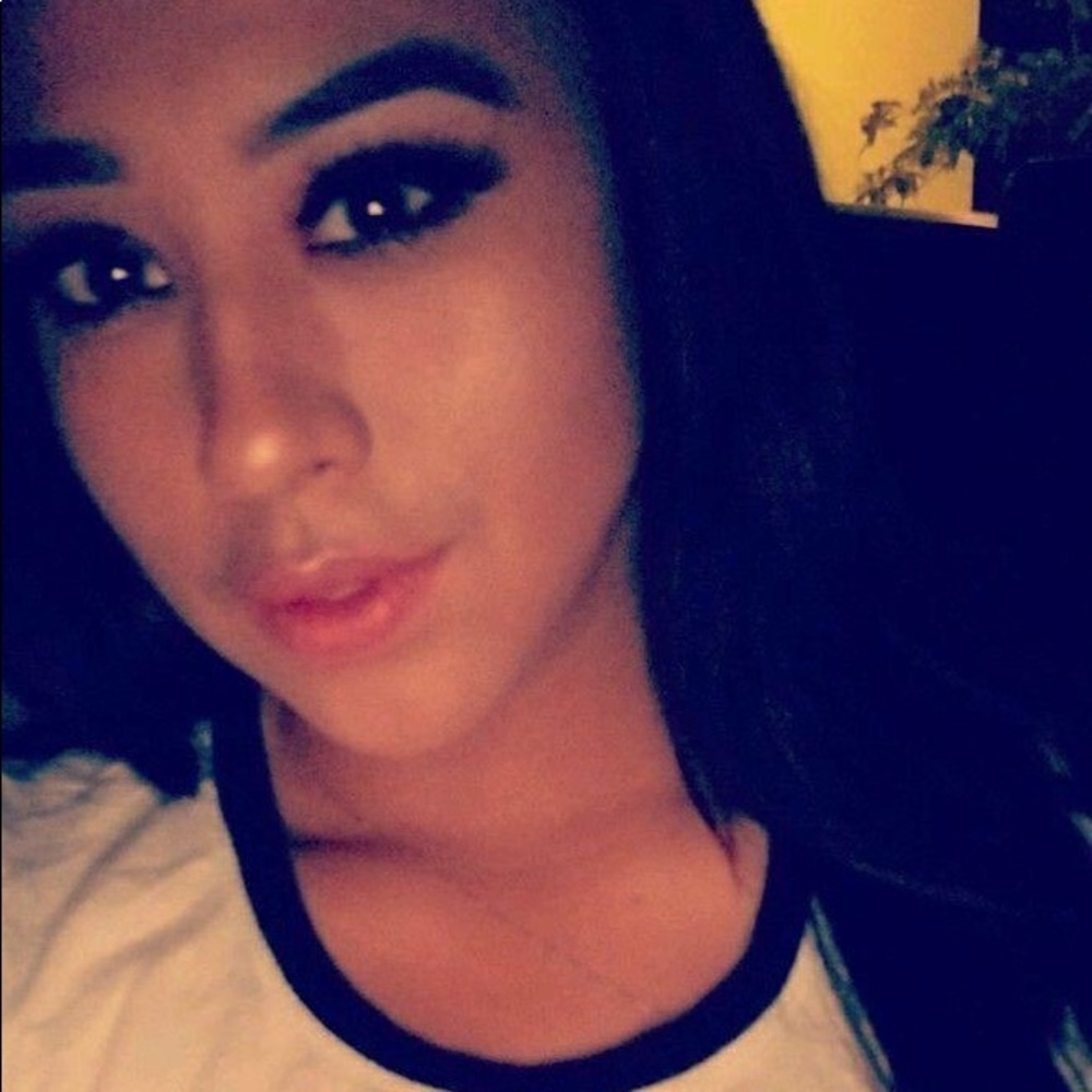 Meet your Posher, Mayra
